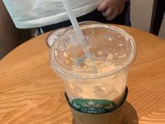 -星巴克(镇江苏宁广场6F店)