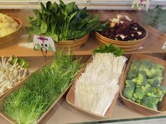 -深海聚汇·牛榴宴·自助料理(江宁万达店)