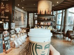 -星巴克(宁波东门银泰店)