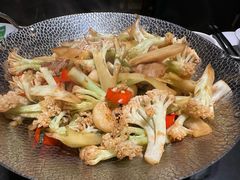 -芳芳私房菜·精做淮扬菜(承德路店)