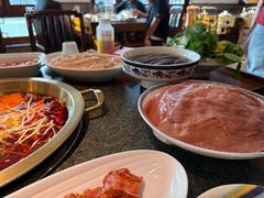 -小天鹅火锅·一线江景洪鼎旗舰店(洪崖洞店)