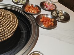 -小锅巴纳西餐厅