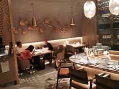 大堂-额尔敦牛厨师铜板烧