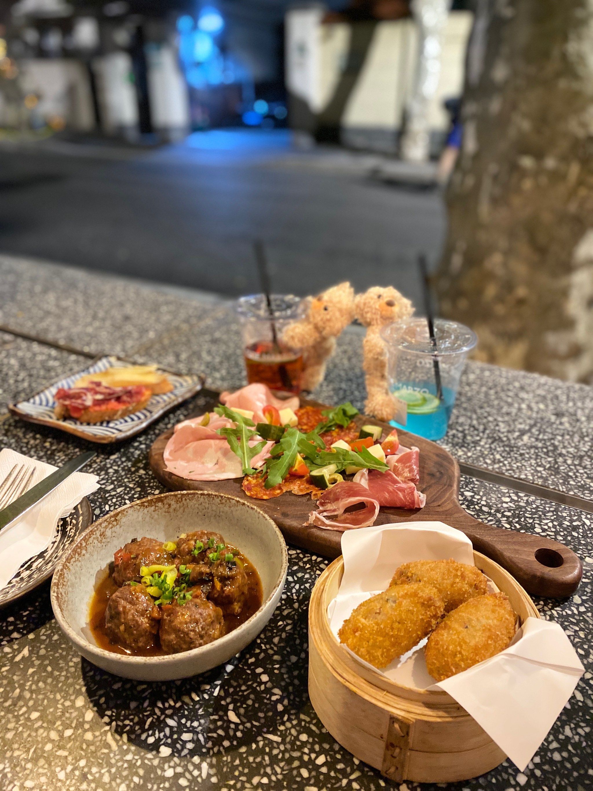 打卡夏日美食现场 #夏日美食一线报道 
#美食现场记者招募 #氛围感