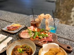 -Apollo·西班牙小酒馆(安福路店)