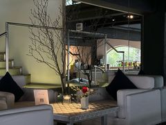 -穹六人间 people 6(岳阳路店)