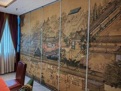 -皇城根·鲁菜济南菜·吊炉烤鸭·炒鸡鱼头(济南旗舰店)