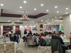 大堂-红高粱大酒店(宁山东路店)
