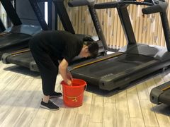 -一兆韦德健身(张杨路店)