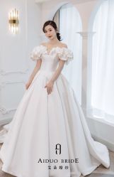 -艾朵婚纱