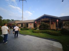 -传统菜农庄(皇姑路店)