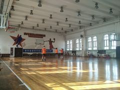 -育华篮球培训(新华路校区)