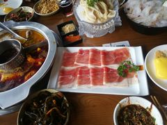 -佬土鹅肠火锅(中建大观店)