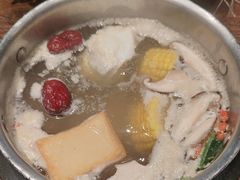 -呷哺呷哺 小火锅 (浦东新欧尚超市店)