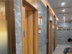 -上海仁爱医院口腔科 · 种植