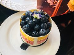 蓝莓芝士蛋糕-瑞吉酒店·The Drawing Room闲逸廊·云端下午茶·夜奢Whiskey