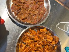 鲜牛肉-英雄故事地摊烤肉(马驹桥店)