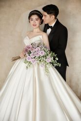 -花里花间摄影工作室