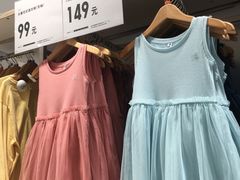 -优衣库(广州天河领展广场店)