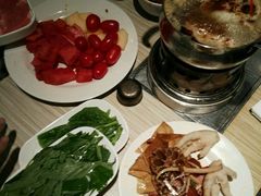 -怡人怡口牛排海鲜自助(飞龙大厦店)