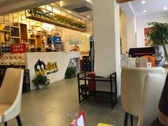 -张大师鸭爪爪特色干锅(南湖店)