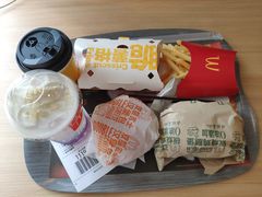 -麦当劳(伟城广场店)
