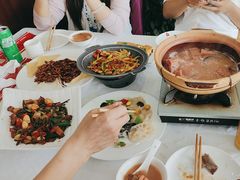 -九头鸟酒家(东高地店)