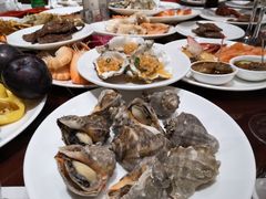 螺肉-荣誉国际酒店-云顶旋转餐厅