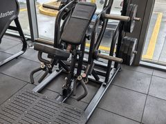 -加伍磅精英训练中心