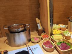 -独食火锅·半米屋台(直营总店)