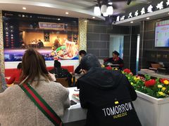 等位区-柳螺锅螺蛳粉(月亮街店)