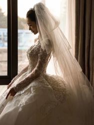 -莫小姐婚纱
