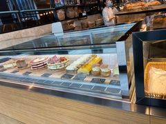 面包甜点陈列柜-麦田工坊(月湖店)