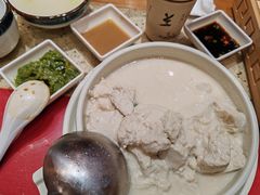泉水石磨豆腐-燕喜堂·中华老字号(大明湖店)