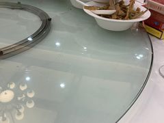 -山明水秀大饭店