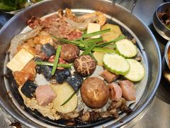 -哈哈碳都·牛肋条无限自助烤肉(台江万达店)