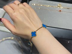 -梵克雅宝(国贸商城店)