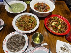 -黄弟大排档·湖南菜·小龙虾·小海鲜(凯旋北路店)