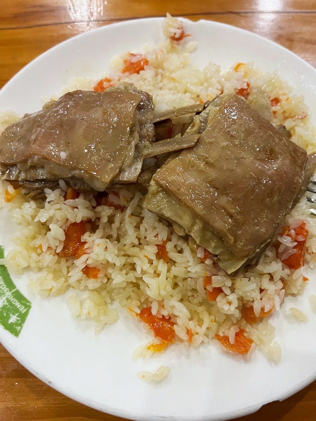 秋冬滋补,来一份油香酥烂的羊排抓饭!