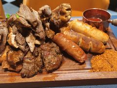 烤肉拼盘-鼎鼎西餐厅