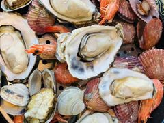 -巧克力渔家.小船海鲜胶东菜(万平口店)