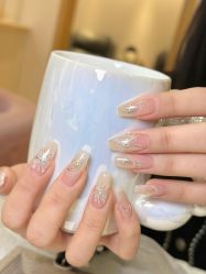 -米小兔美甲美睫