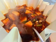 -穹六人间 people 6(岳阳路店)