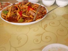 -穆豪麦蒸碗羊羔肉