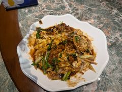 -东口码头·烧鸽子·鱼头泡饼·地方菜(金鹰悦城店)