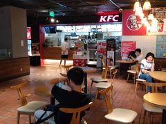 -肯德基(三元桥东店)