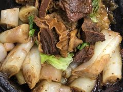 啫啫煲仔粉-珍珍小食店(西华路店)