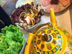 -前门·鲜肉火锅(长风店)