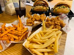 -The Habit Burger Grill 哈比特汉堡(复兴soho店)