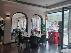 -何适山庄 ·可团建(水长城P2停车场店)